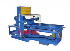 平闆自動(dong)抛光機